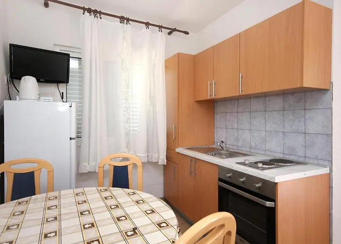 Seaside With A Swimming Pool Viganj, Peljesac - 260 Apartman