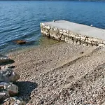 Seaside Apartments With A Swimming Pool Viganj, Peljesac - 260 Apartment