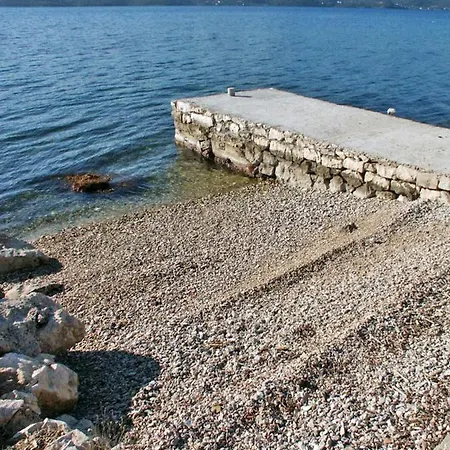 Seaside With A Swimming Pool Viganj, Peljesac - 260 Appartement