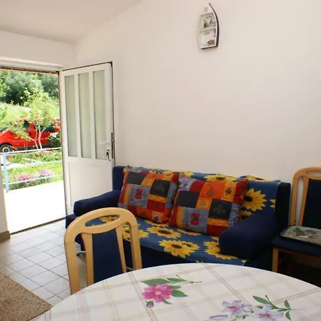 Seaside Apartments With A Swimming Pool Viganj, Peljesac - 260 Apartment