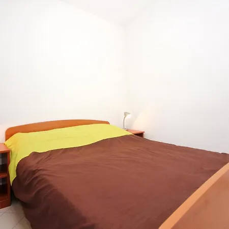 Апартаменты Seaside With A Swimming Pool Viganj, Peljesac - 260 Вигань