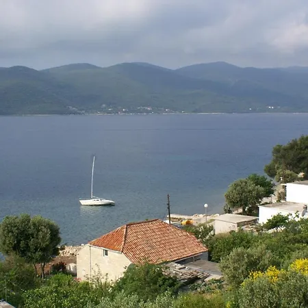 Apartman Seaside Apartments With A Swimming Pool Viganj, Peljesac - 260