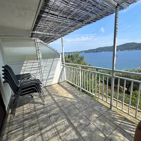 Апартаменты Seaside With A Swimming Pool Viganj, Peljesac - 260 Вигань