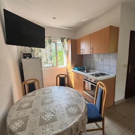 Seaside With A Swimming Pool Viganj, Peljesac - 260 דירה